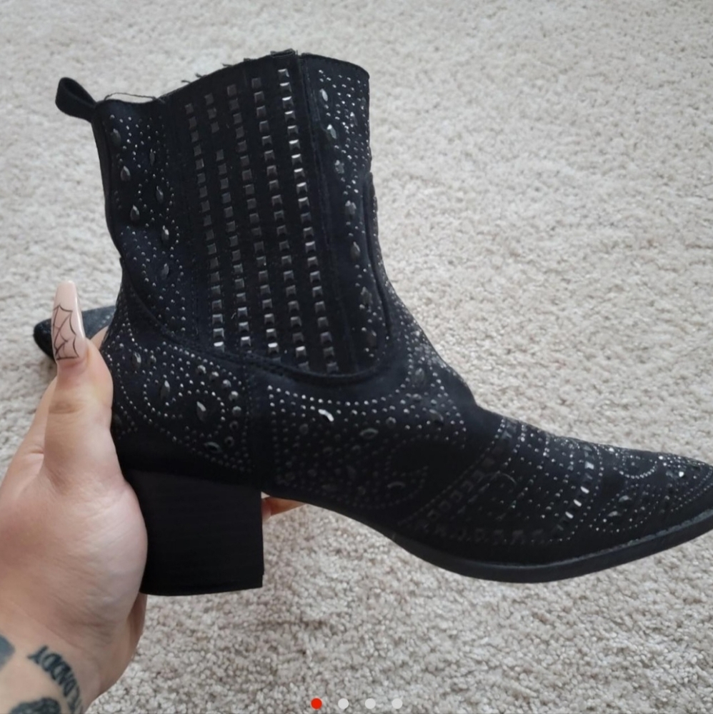 Nasty Gal Embellished Western Boots